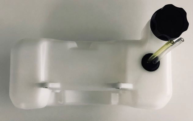  UNIVERZÁLIS   ÜZEMANYAGTARTÁLY SAPKÁVAL KÍNAI LÁNCFŰRÉSZ 43cc 52cc  termék fő termékképe