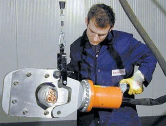 TC90 és TC140, hidraulikus vágó (140 mm-ig) termék fő termékképe